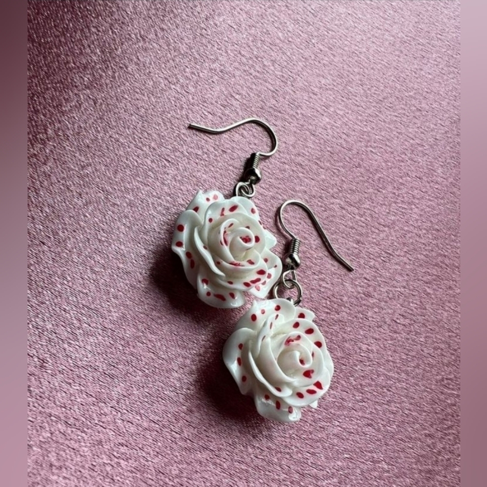 Blood-Stained White Rose Dangly Earrings BNIB